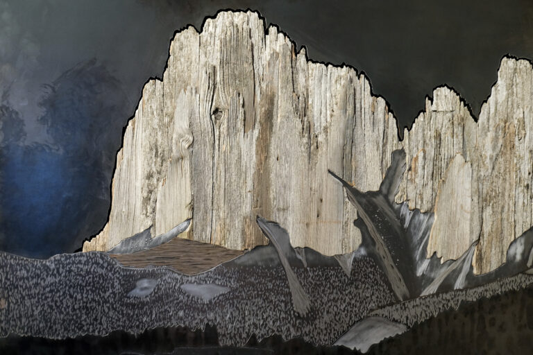 My Mountains - Bild aus Holz und Metall das Berge darstellt - Details